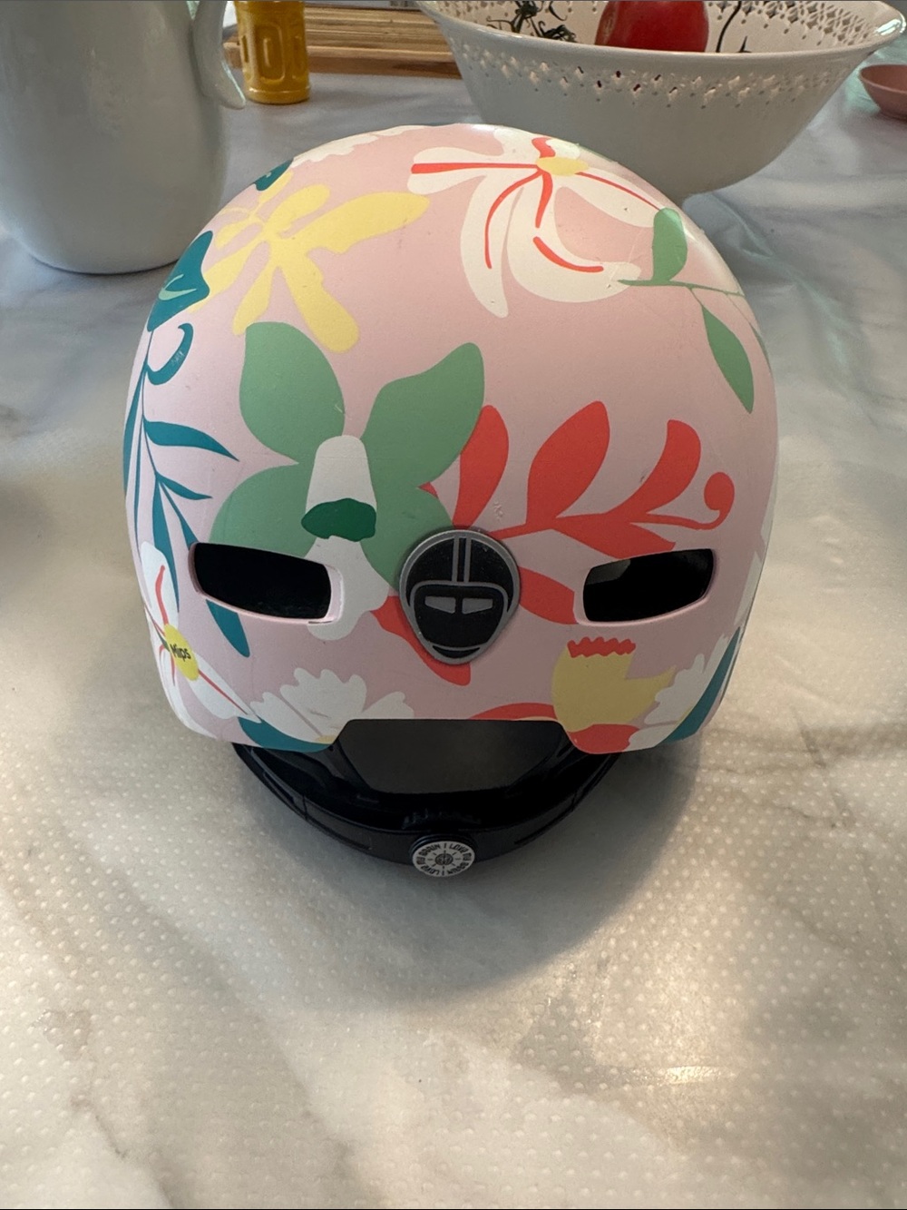 Nutcase Floral Pattern Bike Helmet in Pink with Green & Coral Accents - Picture 3 of 4